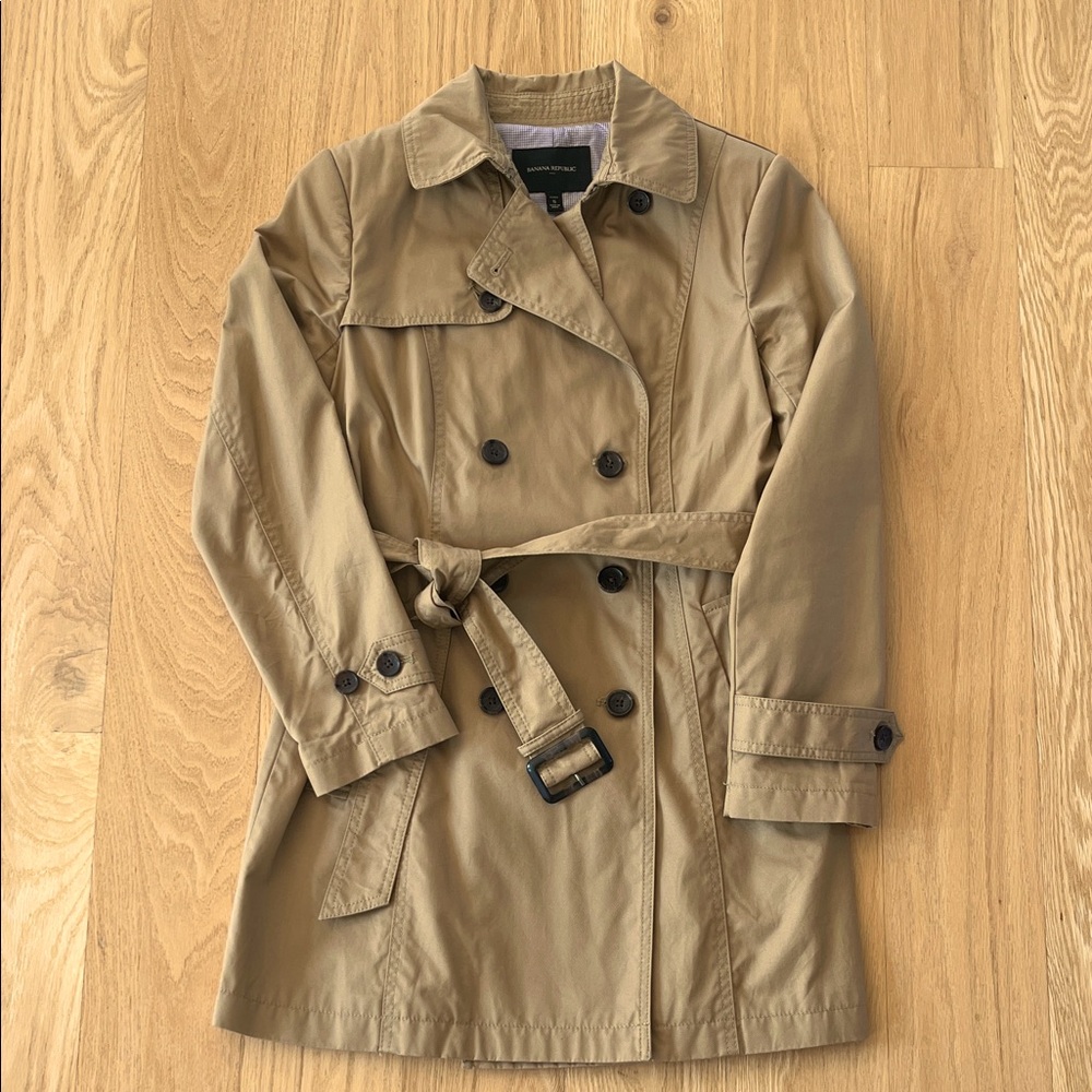 Banana Republic Factory Women’s Trench Coat, Size Petite Small